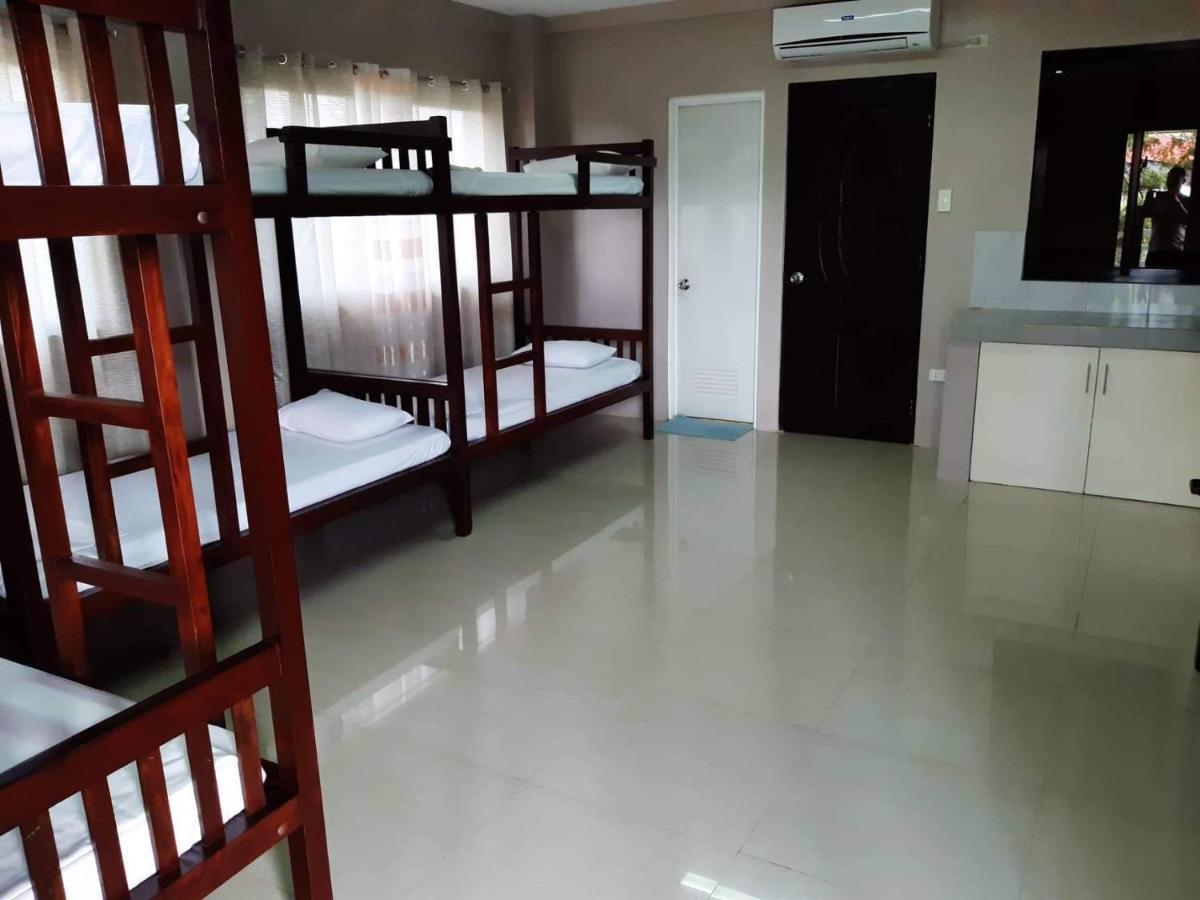 Hotel Reddoorz El Senor Jesus Apartelle Vigan Ilocos Zewnętrze zdjęcie