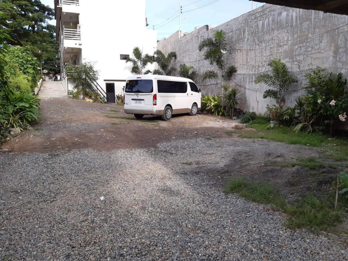 Hotel Reddoorz El Senor Jesus Apartelle Vigan Ilocos Zewnętrze zdjęcie